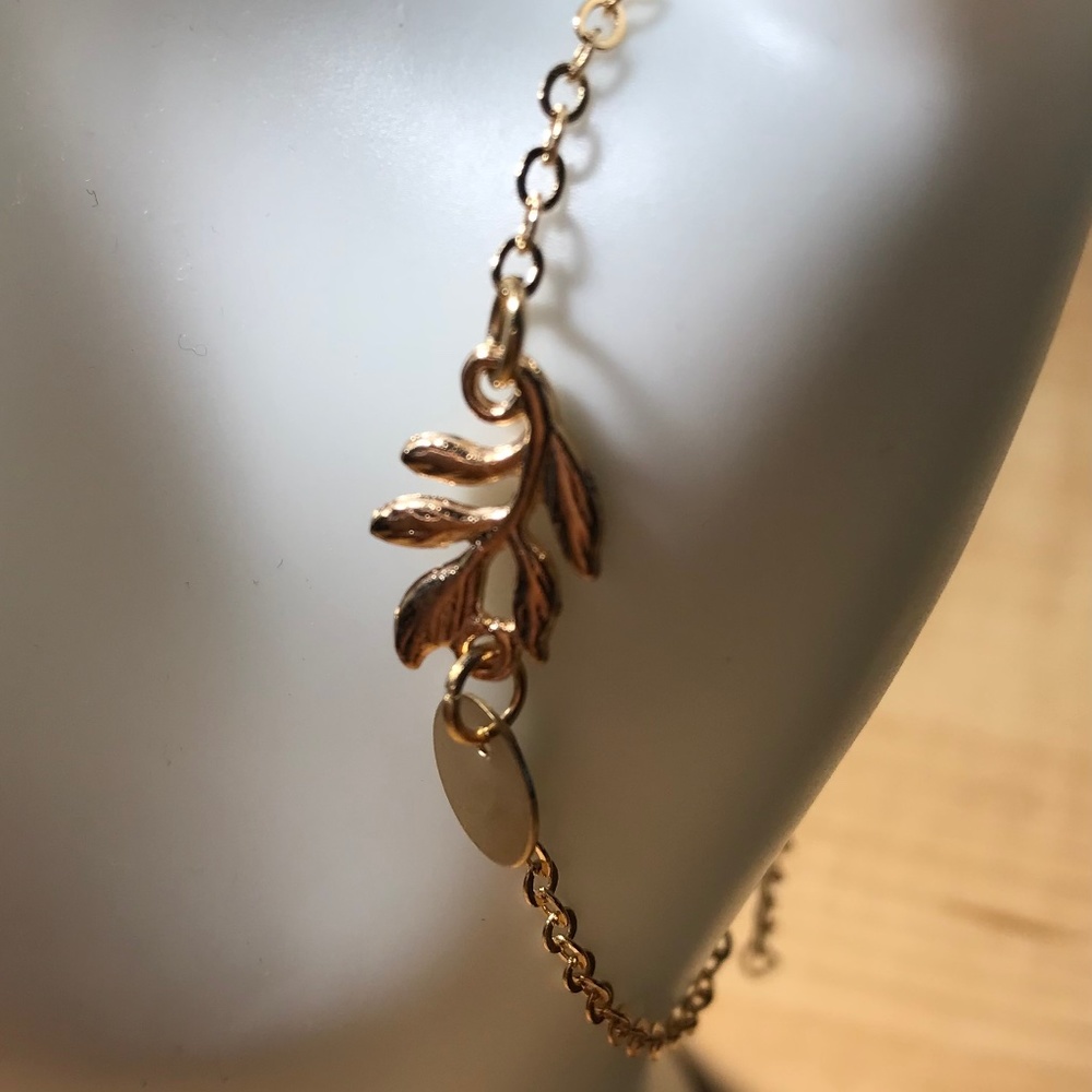 Gold Laurel Leaf Bracelet